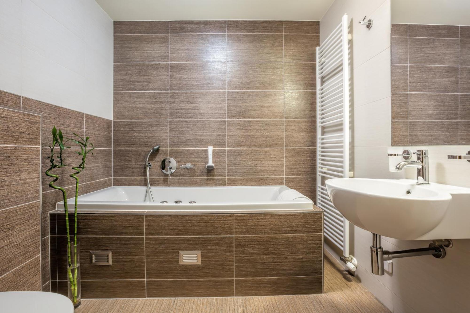 Hotel Lidovy Dum บิเซเนตซ์ ภายนอก รูปภาพ